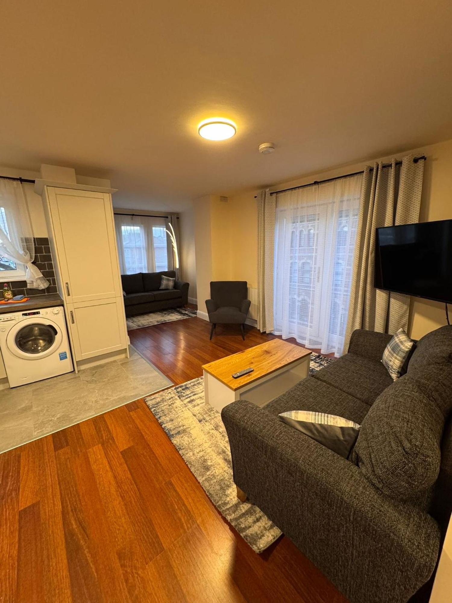 Washington Street Apartment คอร์ก ภายนอก รูปภาพ